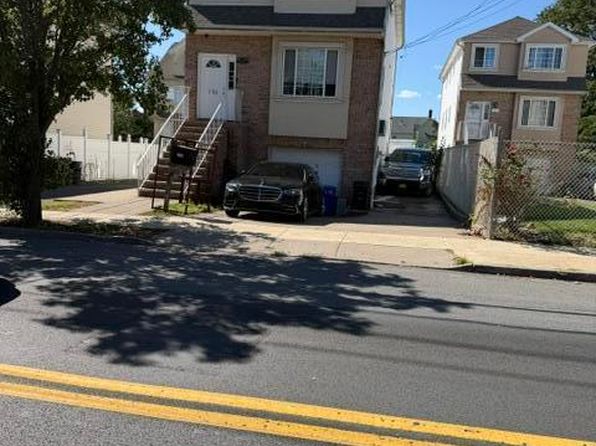 136 South Ave