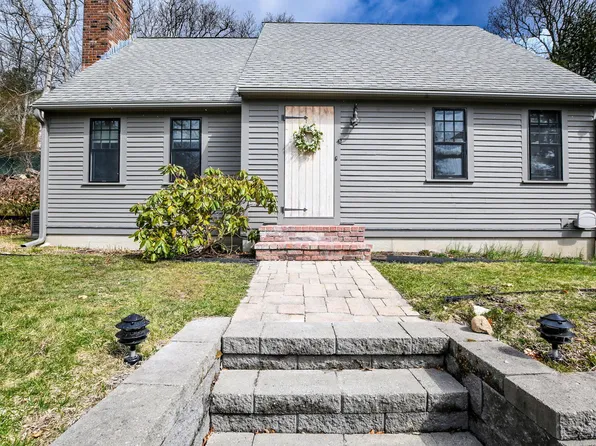 42 Pond View Drive, East Sandwich, MA 02537
