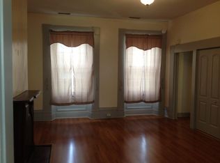 216 S 9th St APT B, Lexington, MO 64067