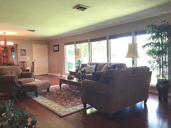4th image of 11641 E Gregg Blvd