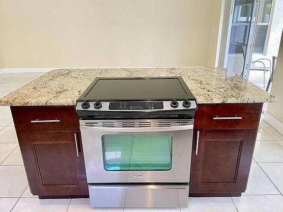 5th image of 2425 Pigeon Cay