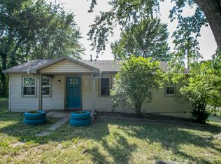 607 S Elm St, Marshfield, MO 65706