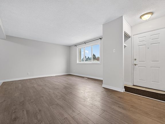 3rd image of 1414 Lakewood Rd NW