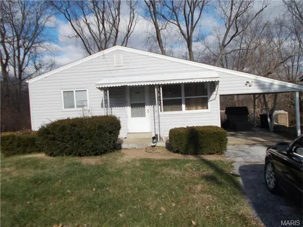 2627 Solway Ave, Saint Louis, MO 63136