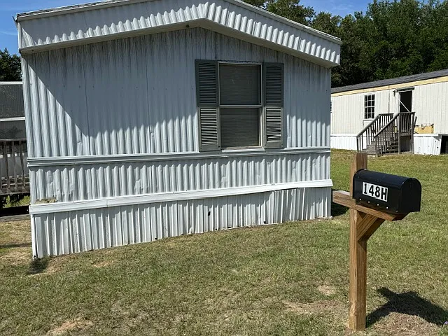 2 bed, $795 — Photo 2