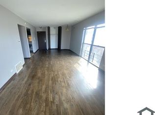 3145 W Madison St APT 301, Chicago, IL 60612