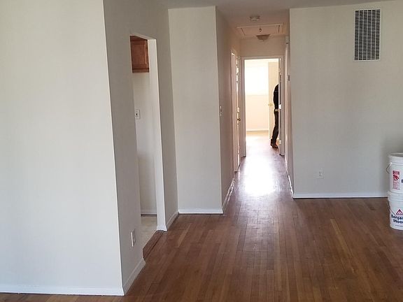 2nd image of 2795 Strickland Ave