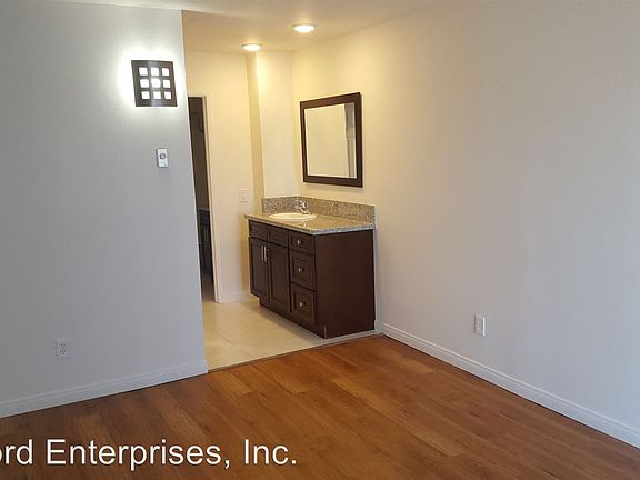 5th image of 3737 3rd Ave APT 205