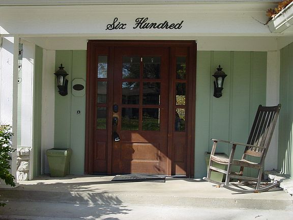 4th image of 600 Oak Boulevard West Dr