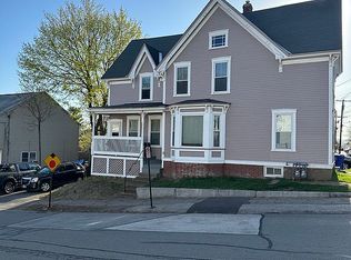463 Lake Ave, Manchester, NH 03103