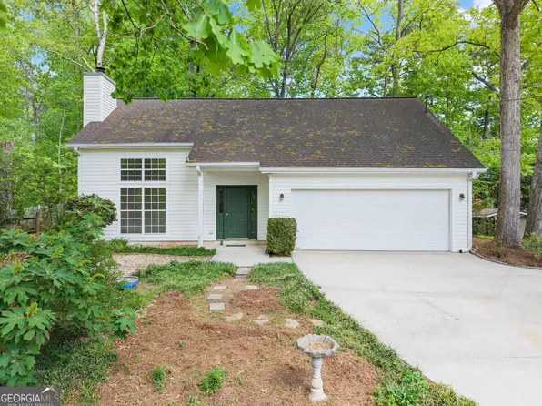 3235 Continental Dr, Cumming, GA 30041