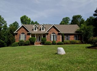 1028 Riddle Oak Ln, Clover, SC 29710