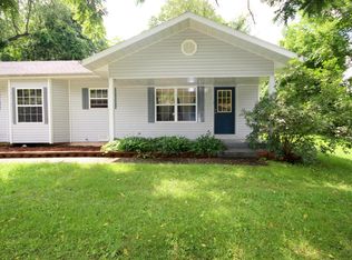 603 S Commerce St, Crane, MO 65633