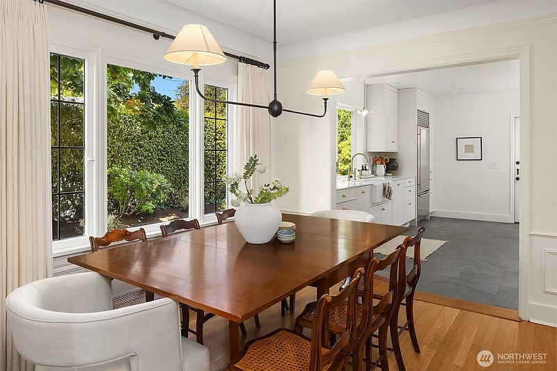 5th image of 1502 39th Avenue E