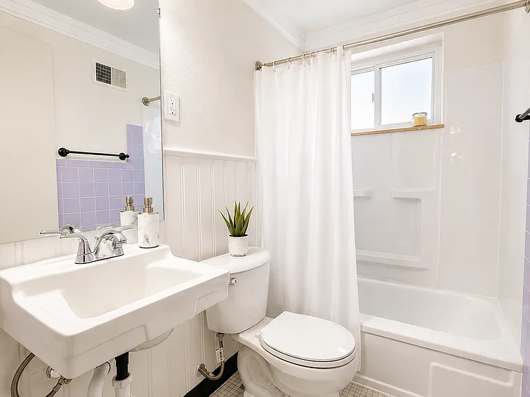 2819 Lemay Ferry Rd #B — Photo 10