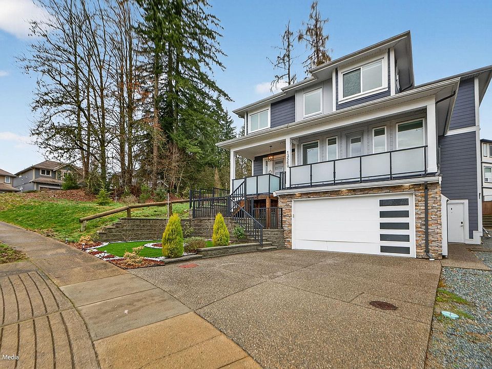 1st image of 13560 230b St