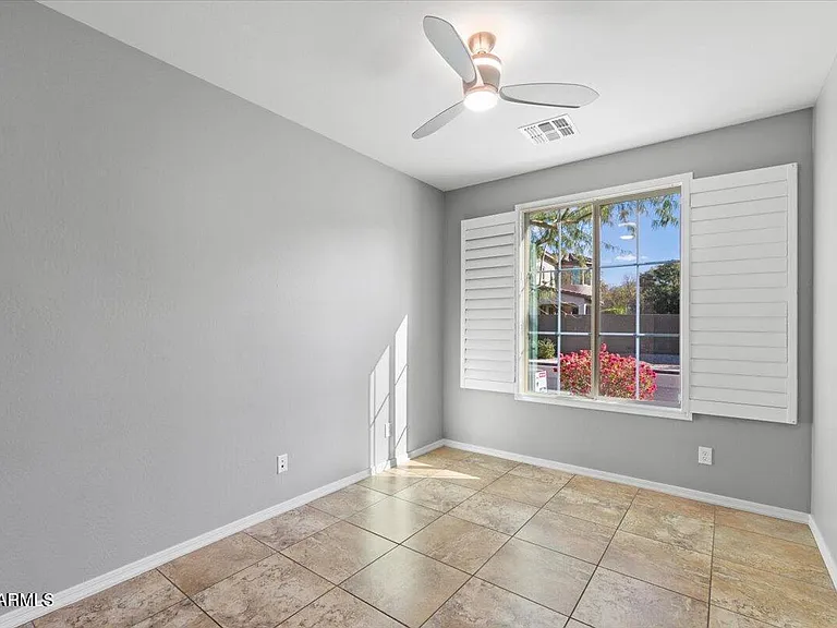 3734 E Matthew Dr — Photo 8
