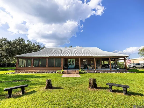 305 Navarro Dr, Gray, LA 70359