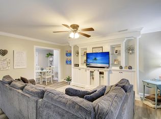 1107 Hawthorne Rd, Hanahan, SC 29410