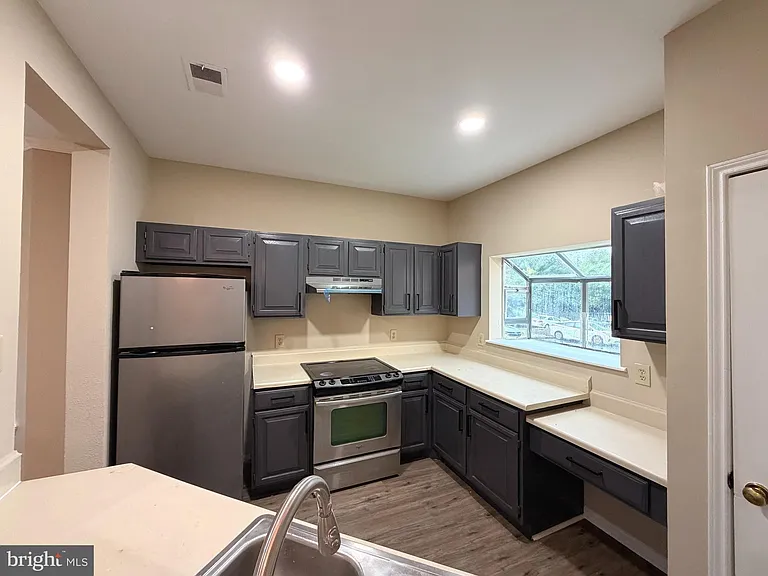 666 Gateway Dr SE #501 — Photo 5
