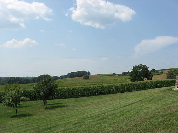 unobstructed 1/2 mile view