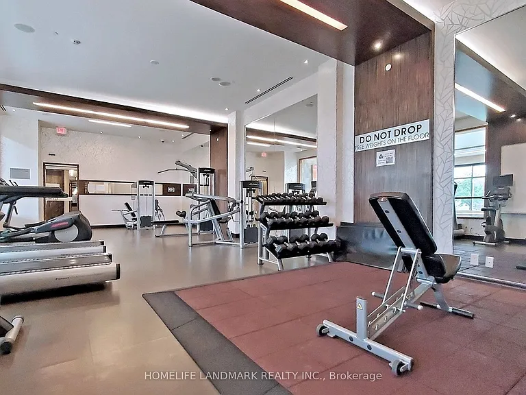 325 S Park Rd #810 — Photo 26