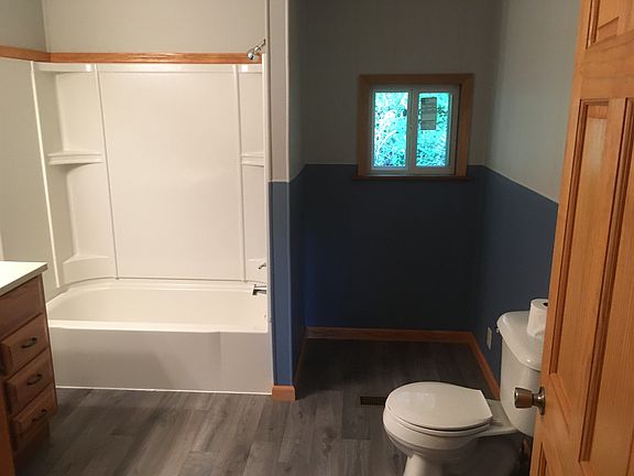5th image of 2440 Union Alley St