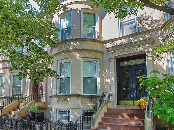 209 Maple St, Brooklyn, NY 11225