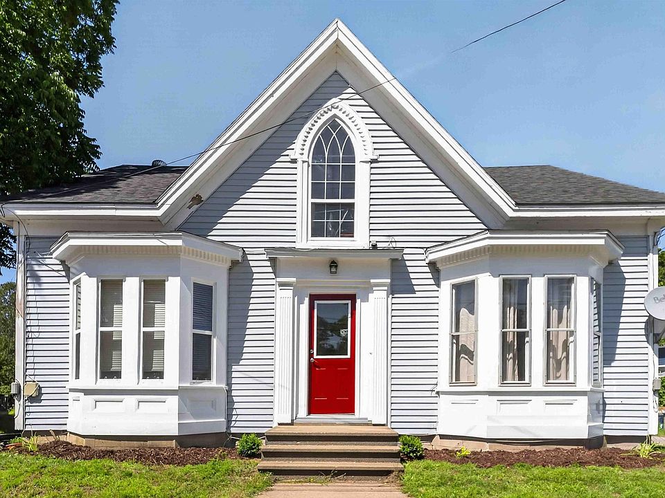 1st image of 525 Main St