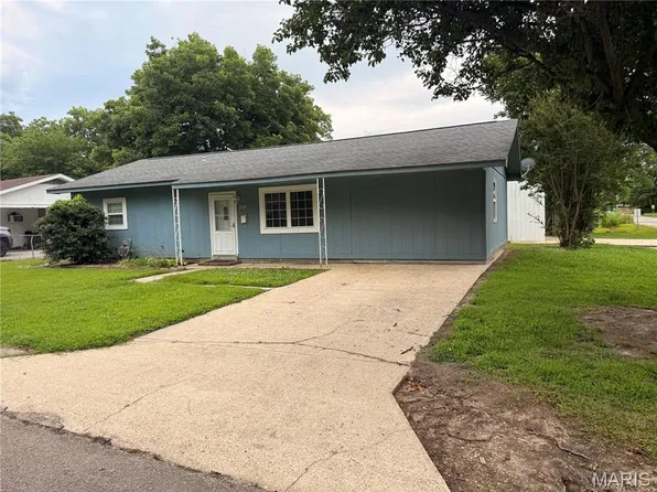 309 Park St, Campbell, MO 63933