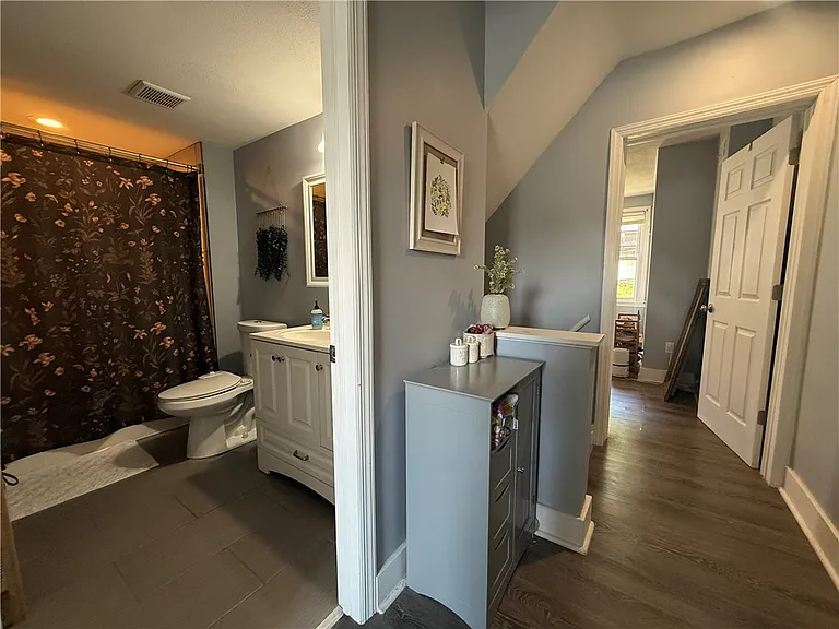 907 Spring Way — Photo 20