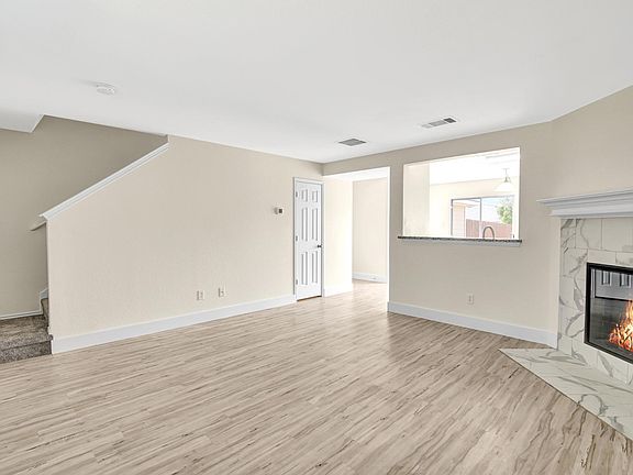 5th image of 7009 Wind Row Dr