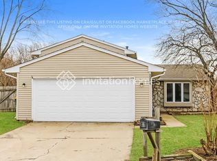 3384 Windsor Ln, Joliet, IL