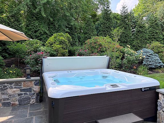 Hot Tub