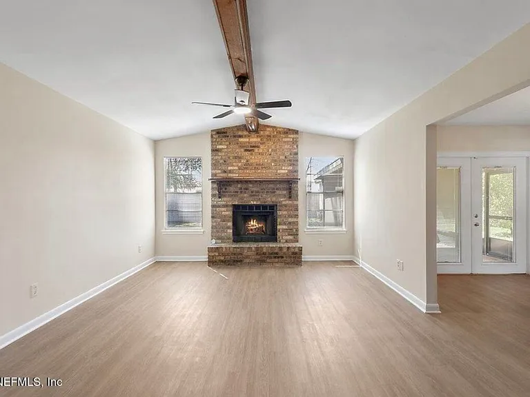 Living area no furniture