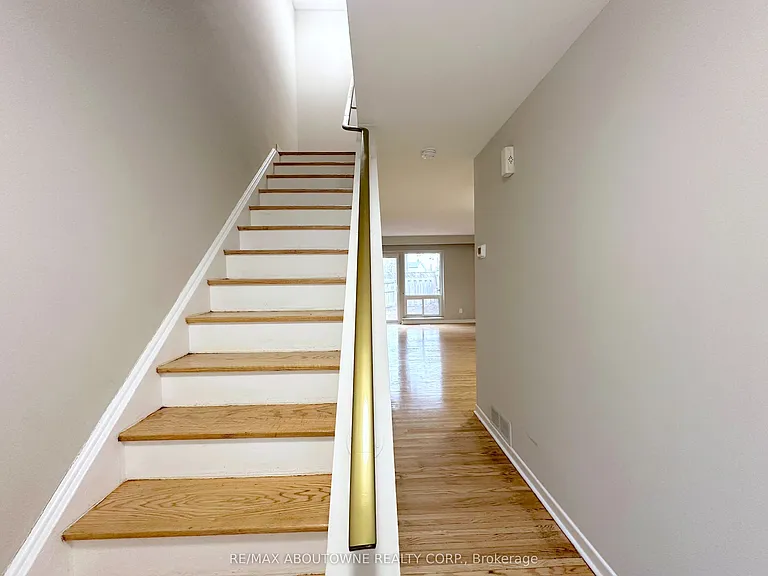 63 Havenbrook Blvd #Townhouse 4 — Photo 7