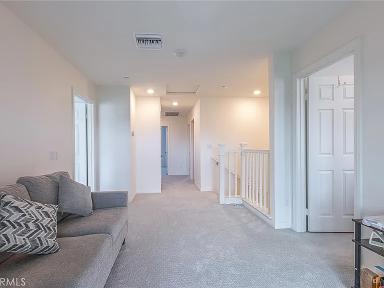 4058 E Coronado Privado — Photo 33