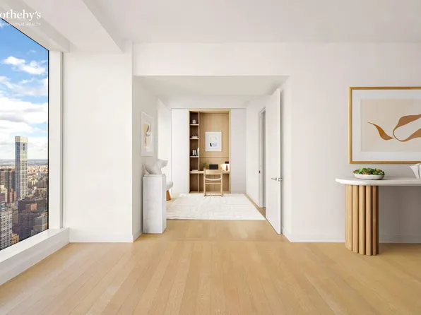 138 East 50th Street image 9 of 50