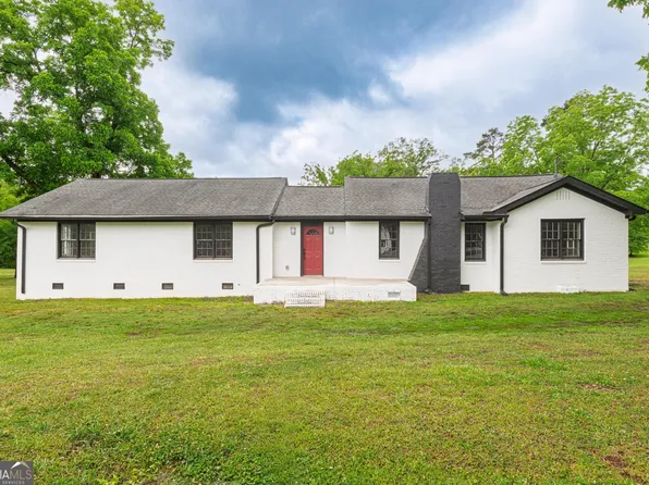 418 Lamb Rd, Moreland, GA 30259