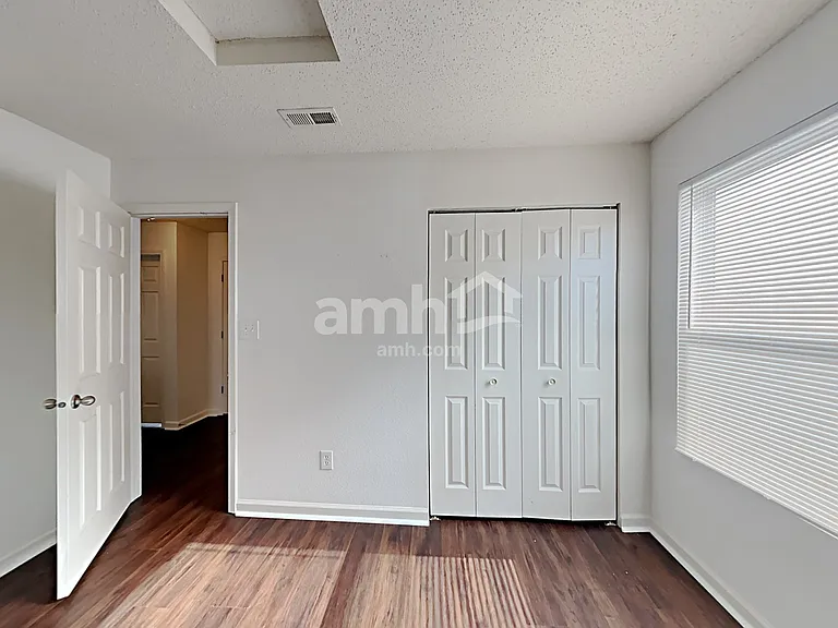 19446 Prairie Crossing Dr — Photo 15