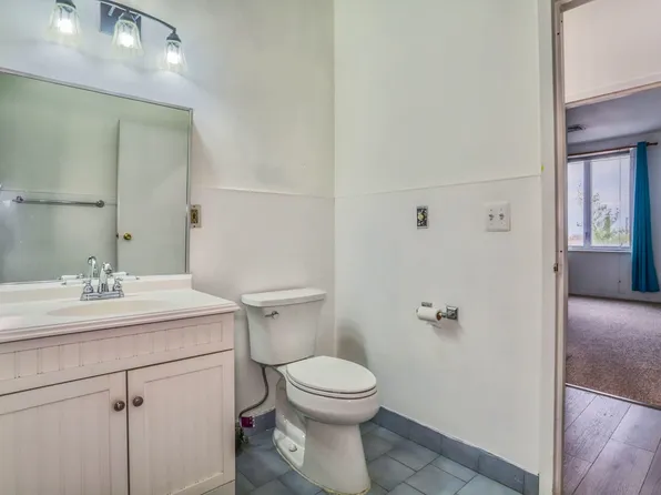 75 Liberty Avenue image 15 of 30