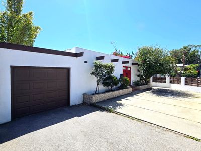 7242 Fountain Ave, West Hollywood, CA, 90046