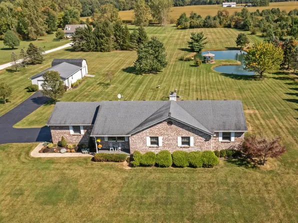 4947 Summit Rd SW, Pataskala, OH 43062