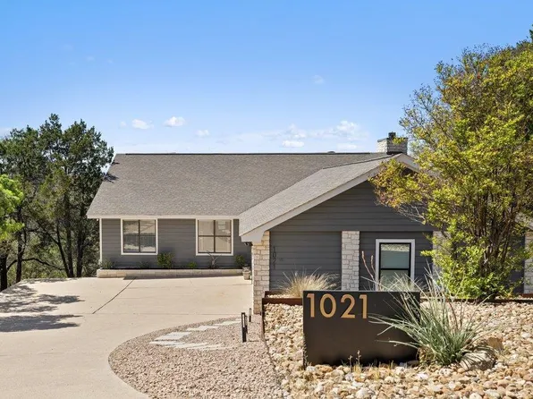 1021 Coventry Rd, Spicewood, TX 78669