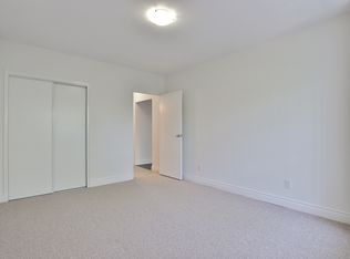 494 Avenue Rd UNIT D, Toronto, ON M4V 2J5