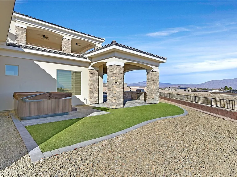 5790 Aspen Falls Cir — Photo 56