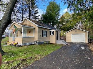 10 Pine St, Voorheesville, NY 12186