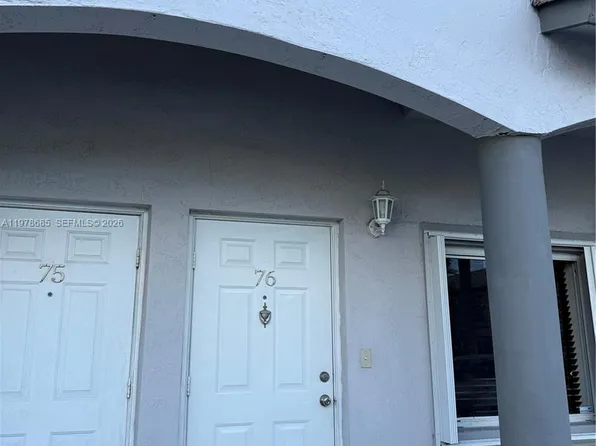 5605 NW 109th Ave APT 76, Doral, FL 33178