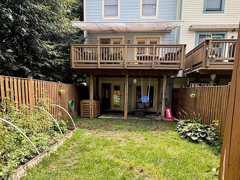 102 Maximillian Ct SW — Photo 24