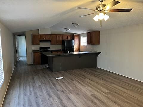 2nd image of 6835 Heatherwood Dr